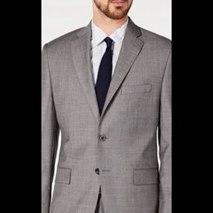 Men’s gray suit jacket